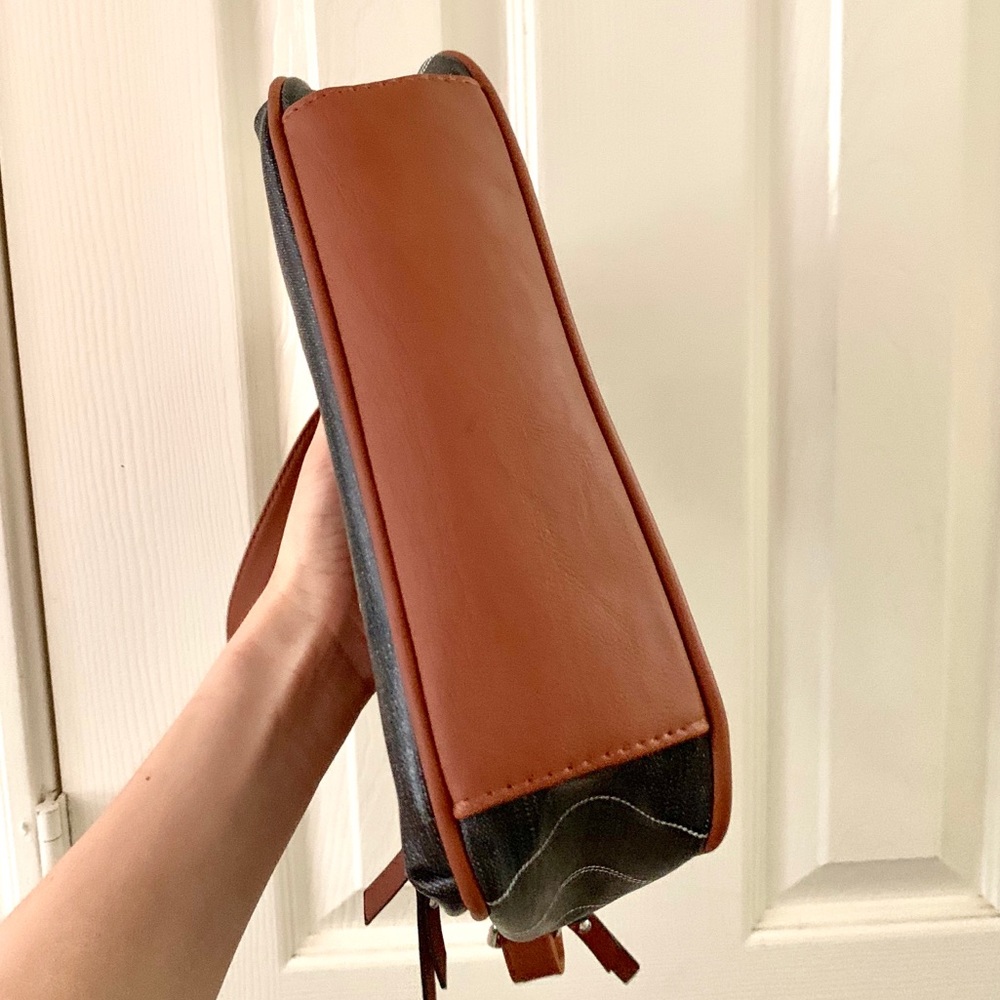 DARK GREY ROSETTI PURSE - Picture 3 of 6